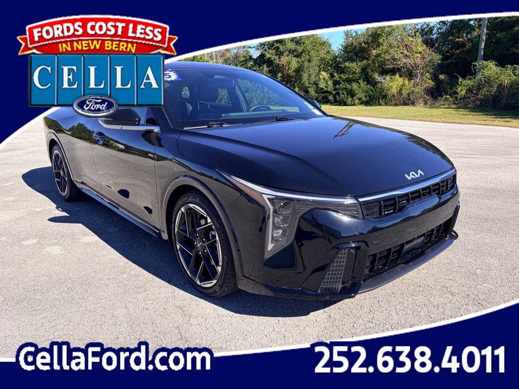 Used 2025 Kia K4 GT-Line FWD image 1