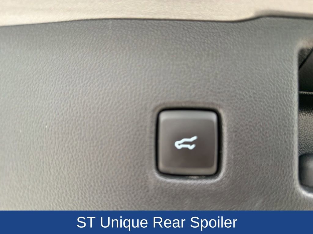 Certified 2024 Ford Escape ST-Line w/ Equipment Group 301A image 10