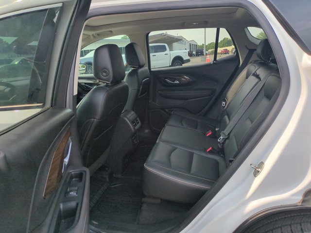Used 2020 GMC Terrain Denali w/ Denali Premium Package FWD image 31