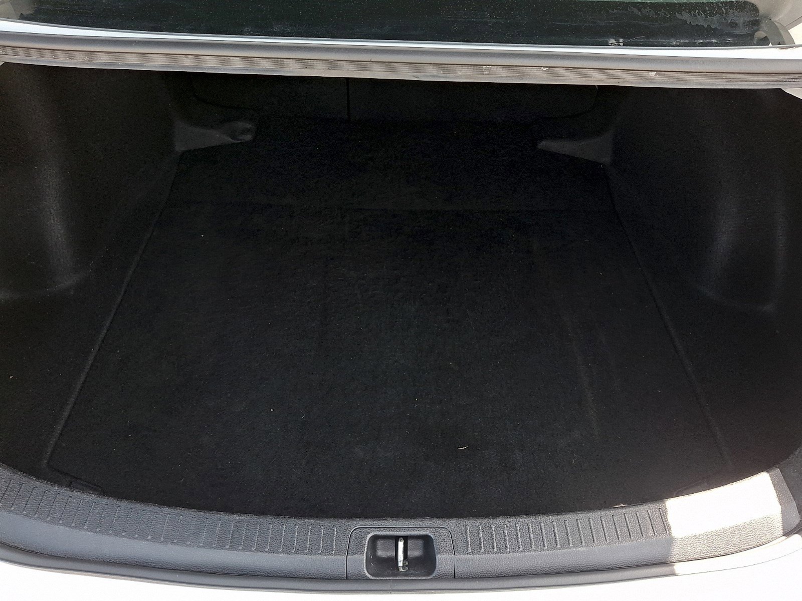 Used 2024 Toyota Corolla LE FWD image 28