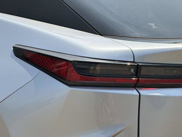 Used 2024 Lexus RZ 300e Premium w/ Technology Package FWD image 9