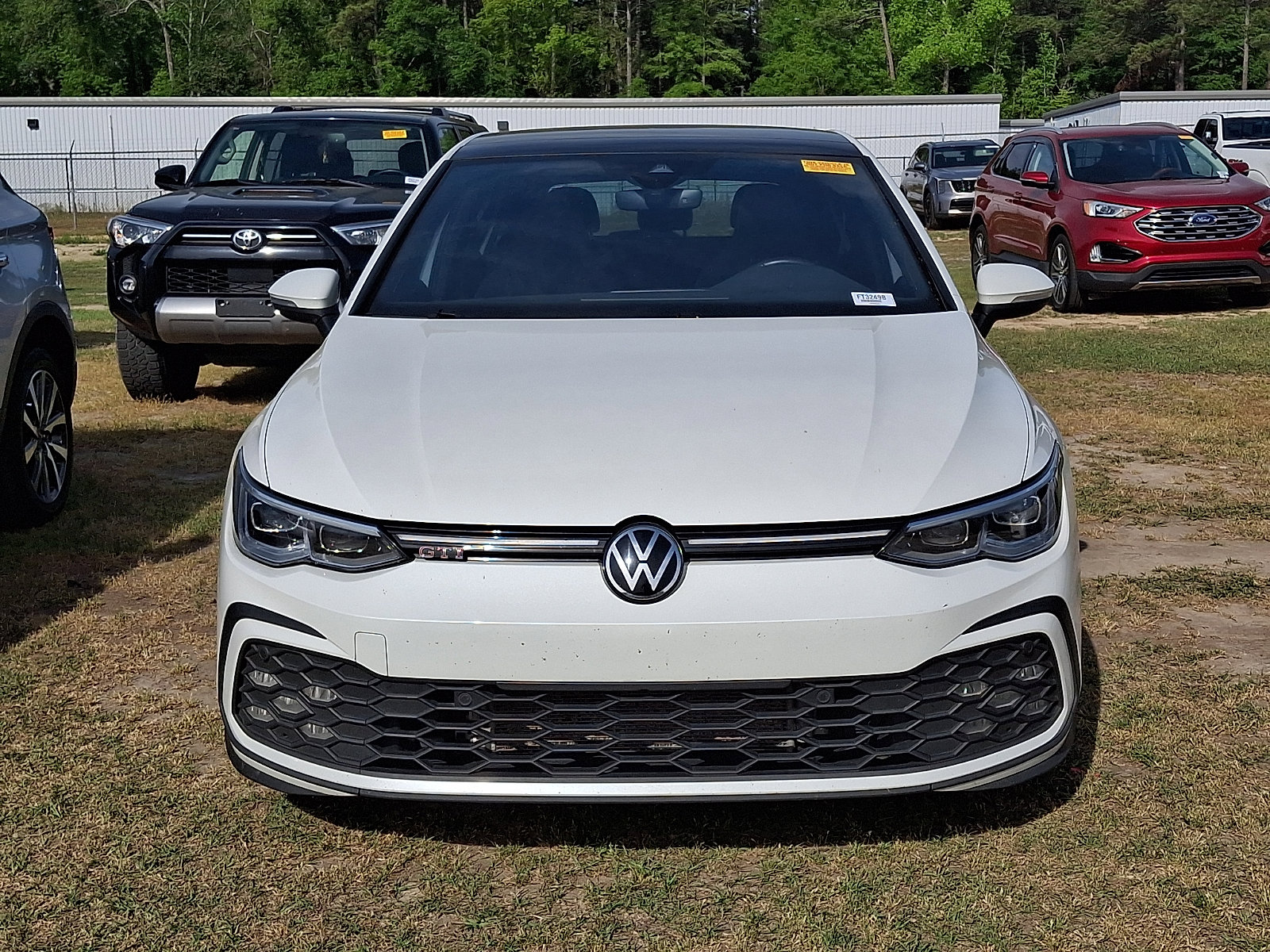 Used 2022 Volkswagen GTI SE w/ Black Wheel Package FWD image 2