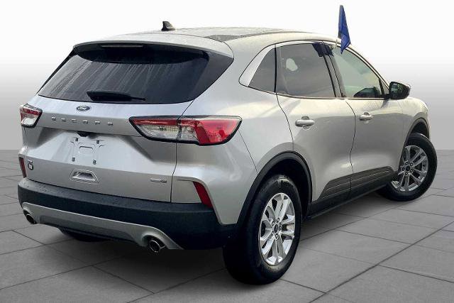 Certified 2020 Ford Escape SE image 12