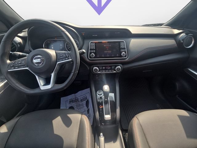 Used 2018 Nissan Kicks SR w/ Premium Package FWD image 13