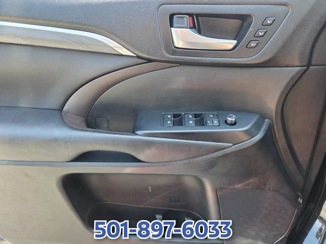 Used 2017 Toyota Highlander Limited FWD image 29