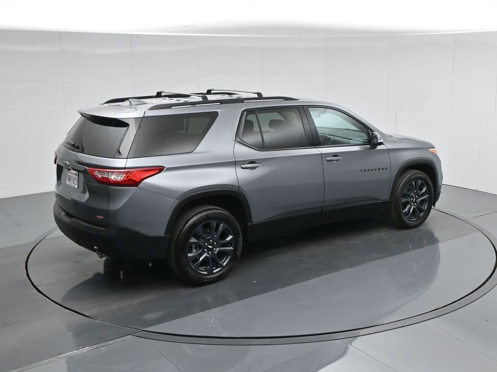 Used 2021 Chevrolet Traverse RS image 44