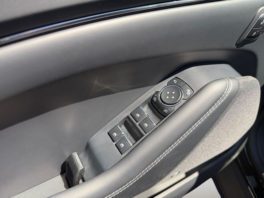 Certified 2025 Ford Mustang Mach-E Premium AWD/4WD image 21