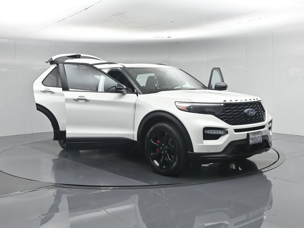 Certified 2024 Ford Explorer ST w/ Equipment Group 401A AWD/4WD image 39