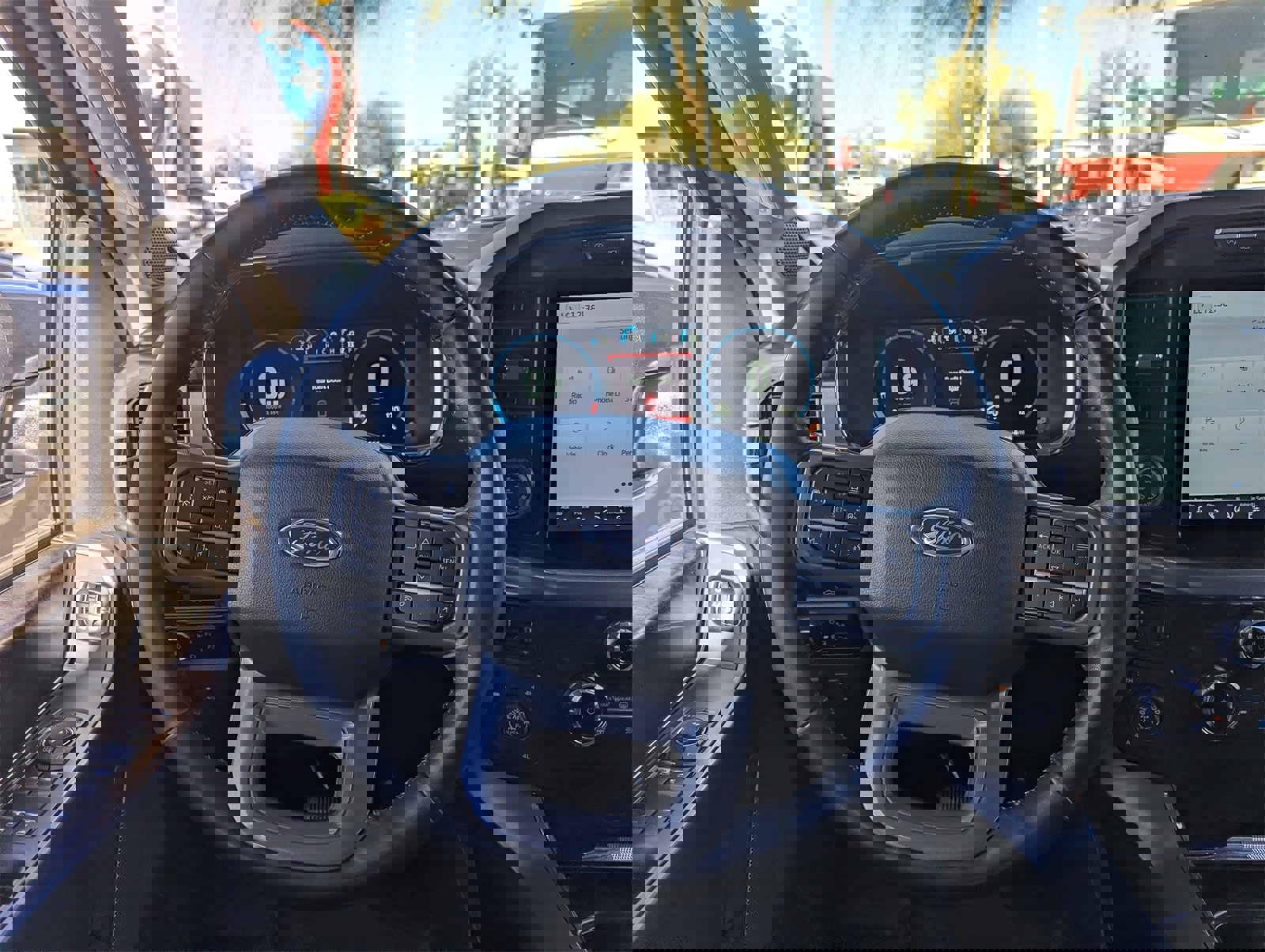 Certified 2023 Ford F150 Lariat w/ Equipment Group 502A High image 25