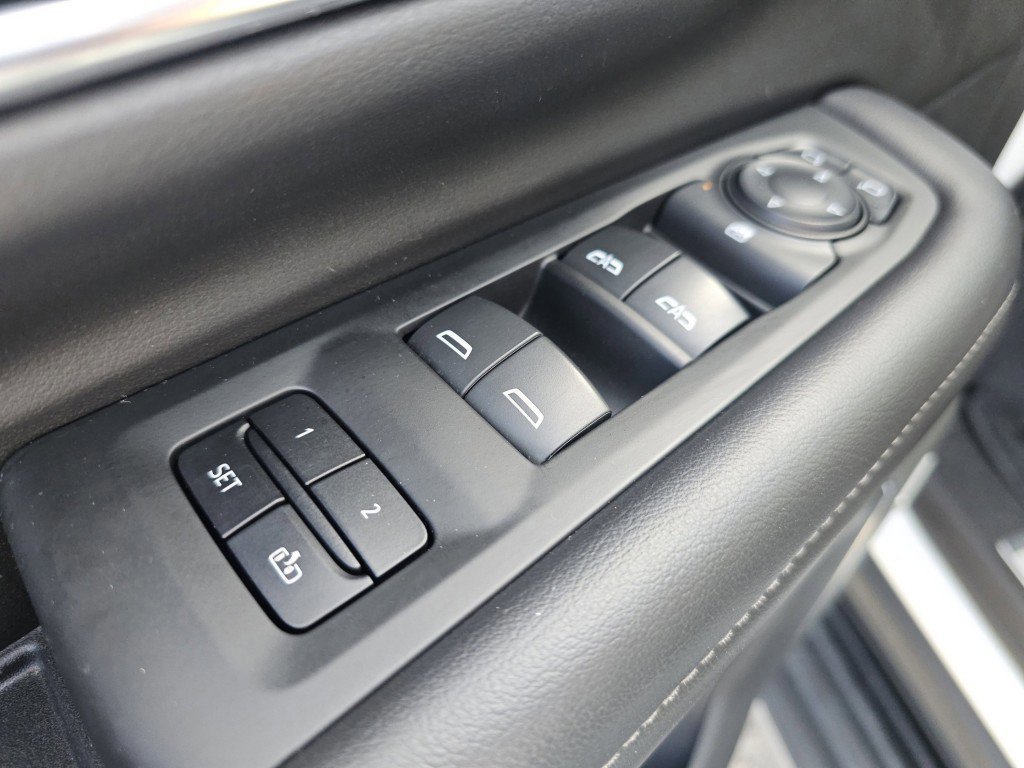 Used 2021 Chevrolet Tahoe LT image 28