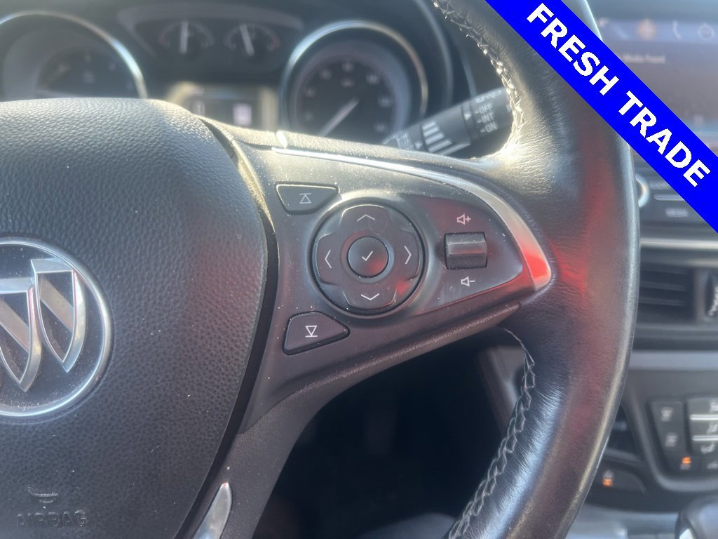 Used 2020 Buick Envision Essence image 10