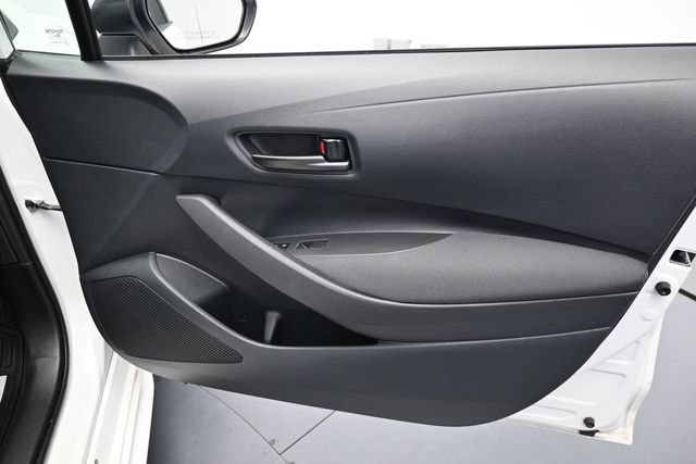 Used 2024 Toyota Corolla LE FWD image 30