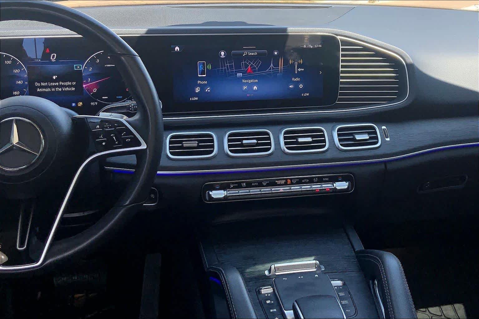 Used 2024 Mercedes-Benz GLE 350 4MATIC image 7