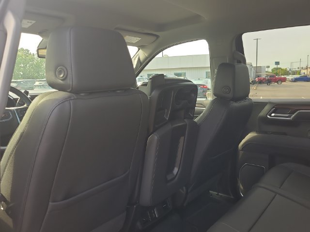 Used 2026 GMC Sierra 1500 SLT AWD/4WD image 12