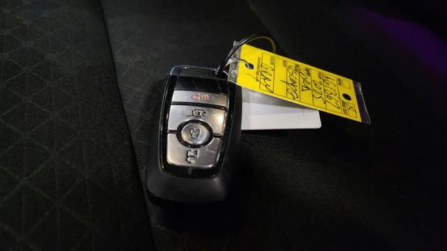 Certified 2025 Ford Escape Active AWD/4WD image 15