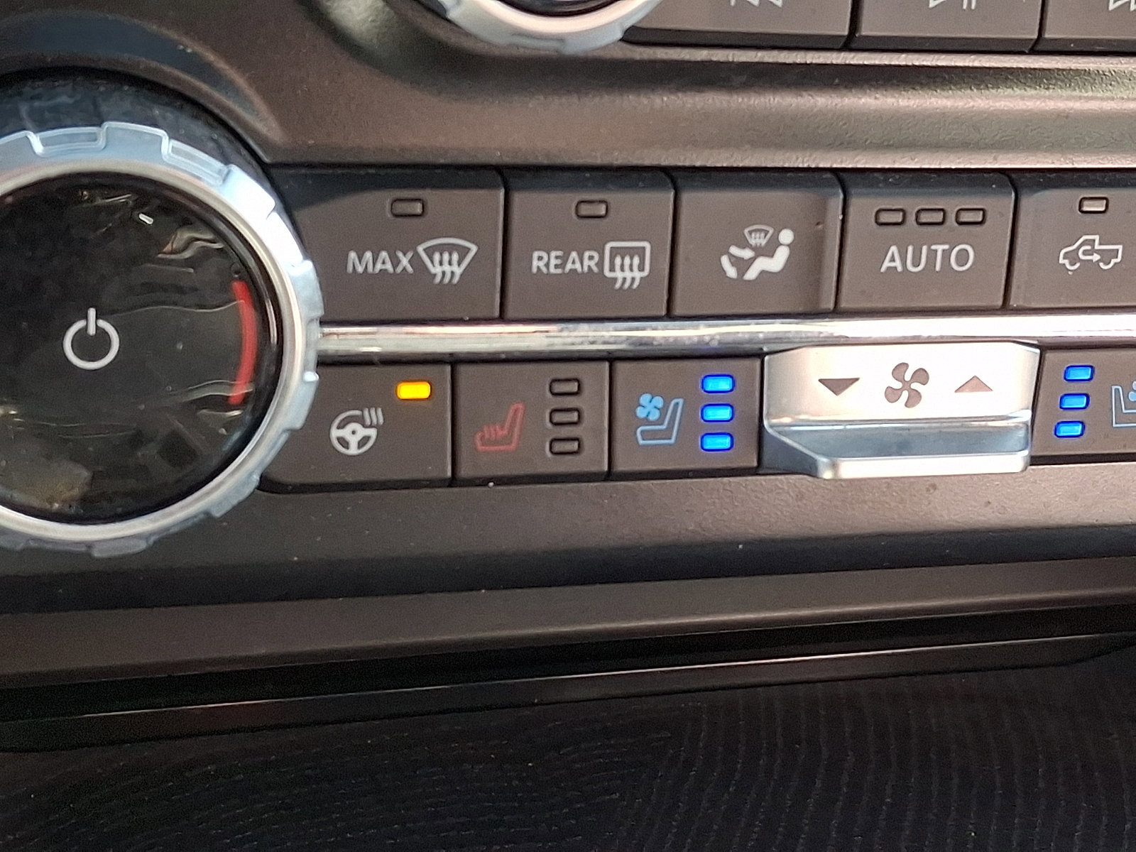 Certified 2024 Ford F450 Platinum w/ FX4 Off-Road Package image 33