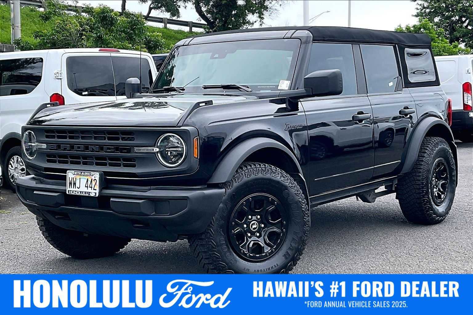 Certified 2023 Ford Bronco 4-Door AWD/4WD image 6