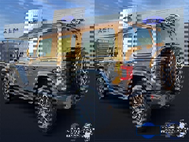 Used 2025 Jeep Wrangler Unlimited Sahara w/ Safety Group image 4