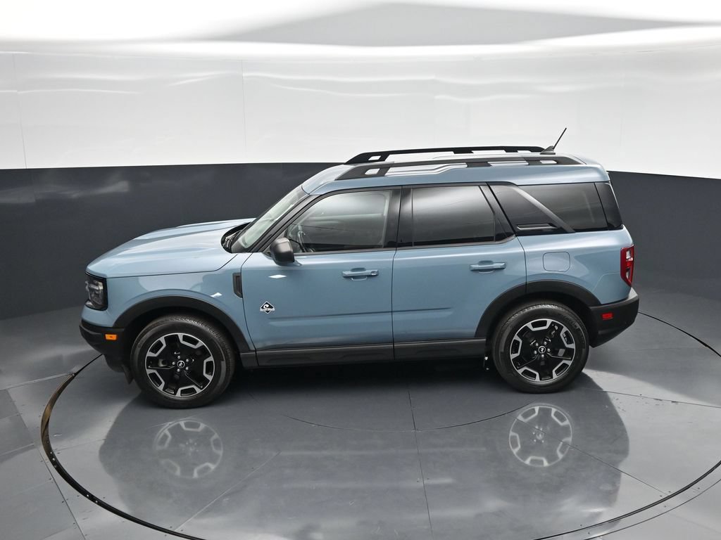 Certified 2023 Ford Bronco Sport Outer Banks w/ Tech Package AWD/4WD image 44
