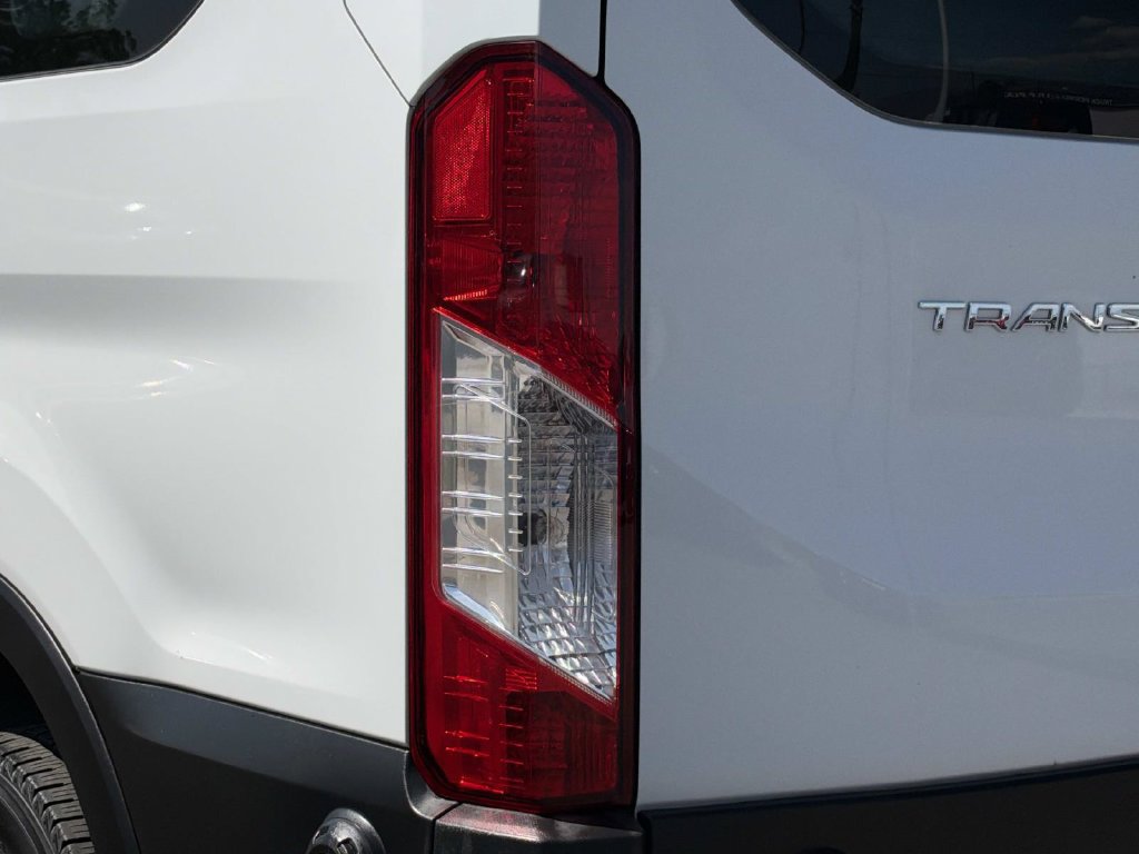 Certified 2024 Ford Transit 350 XLT RWD image 8