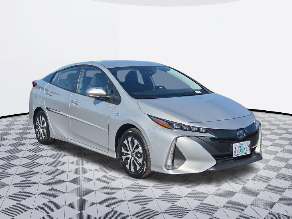 Used 2022 Toyota Prius Prime LE FWD image 8