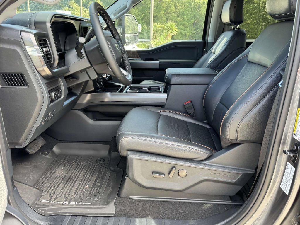 Certified 2026 Ford F350 Lariat w/ Black Appearance Package AWD/4WD image 22