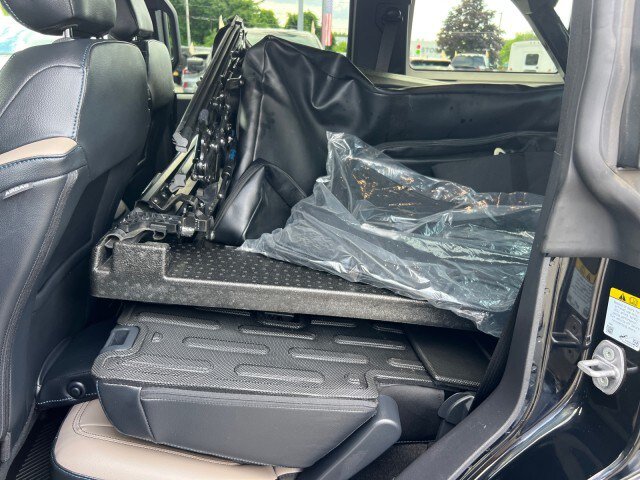 Certified 2024 Ford Bronco Wildtrak AWD/4WD image 25