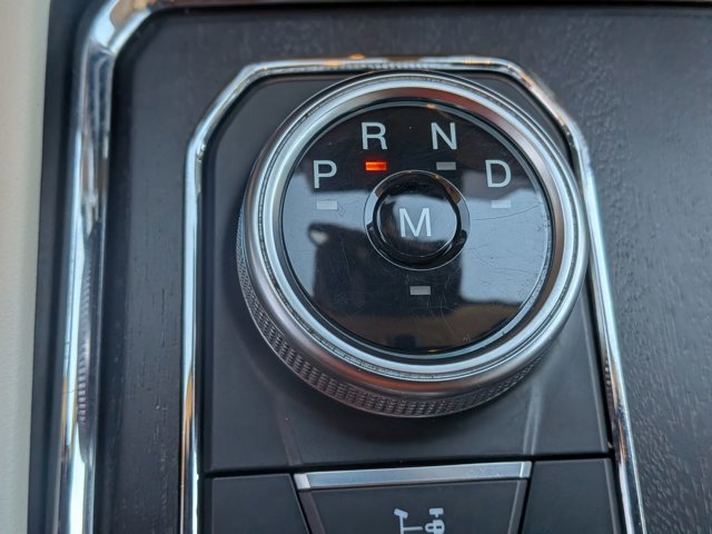 Certified 2024 Ford Expedition Max Platinum image 25