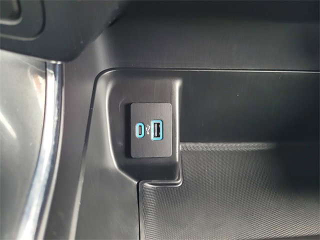 Certified 2022 Ford F150 XLT w/ Equipment Group 302A High image 25