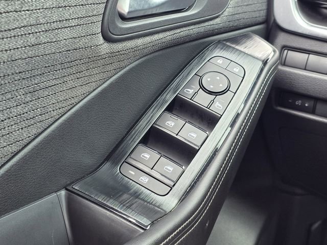 Used 2022 Nissan Rogue SV FWD image 12