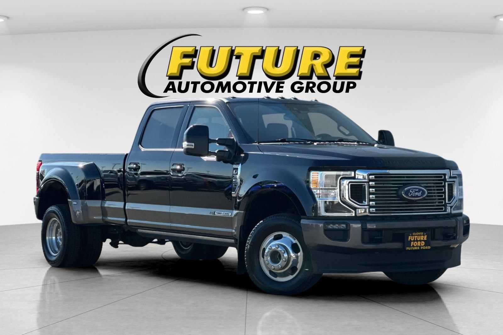 Certified 2022 Ford F350 King Ranch w/ King Ranch Ultimate Package AWD/4WD image 1