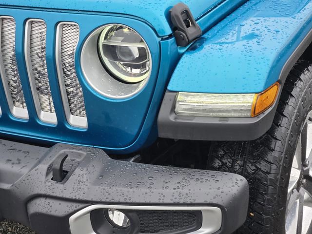 Used 2020 Jeep Wrangler Unlimited Sahara AWD/4WD image 8