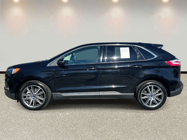 Certified 2022 Ford Edge Titanium w/ Class II Trailer Tow Package AWD/4WD image 8