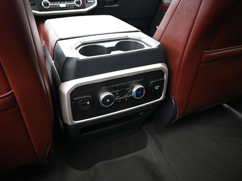 Certified 2023 Ford Expedition Limited image 25