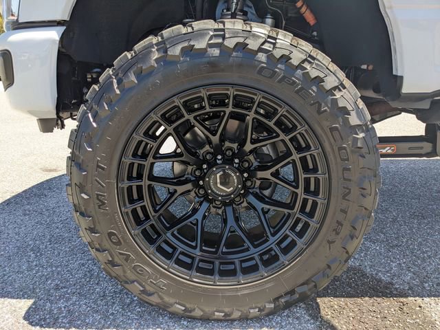 Certified 2025 Ford F350 Lariat AWD/4WD image 10