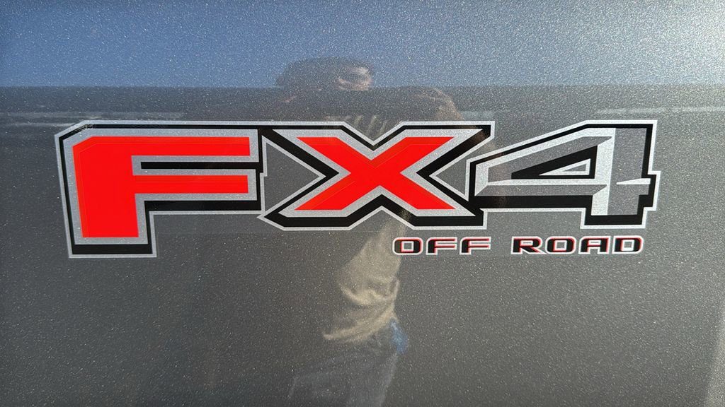 Certified 2024 Ford F250 XLT w/ XLT Premium Package image 8