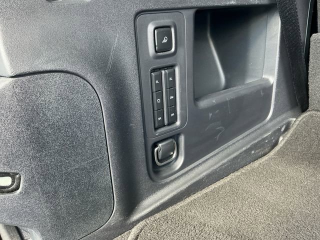 Certified 2025 Ford Expedition Active AWD/4WD image 26