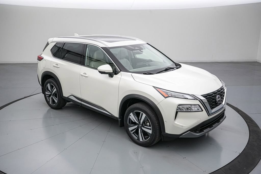 Used 2023 Nissan Rogue SL w/ SL Premium Package AWD/4WD image 3
