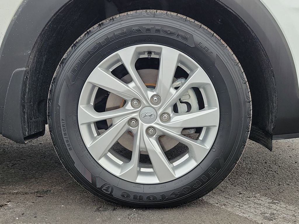 Used 2020 Hyundai Tucson SE image 9