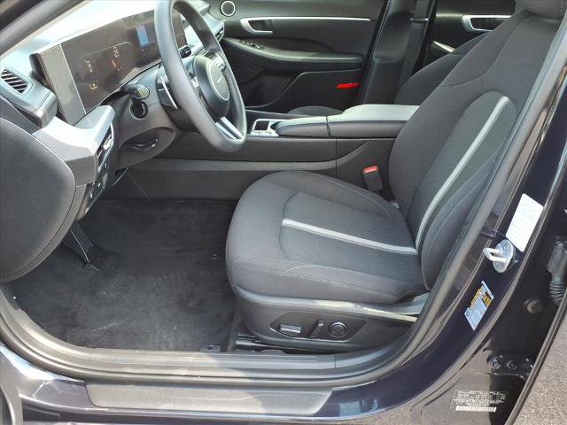 Used 2025 Hyundai Sonata SEL FWD image 8