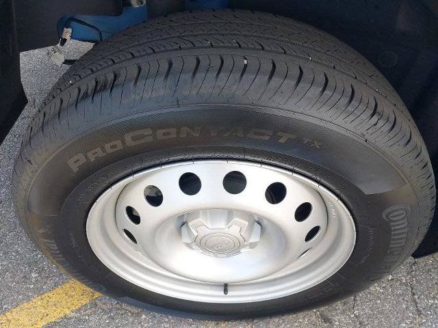 Certified 2025 Ford Maverick XL w/ Equipment Group 102A AWD/4WD image 12
