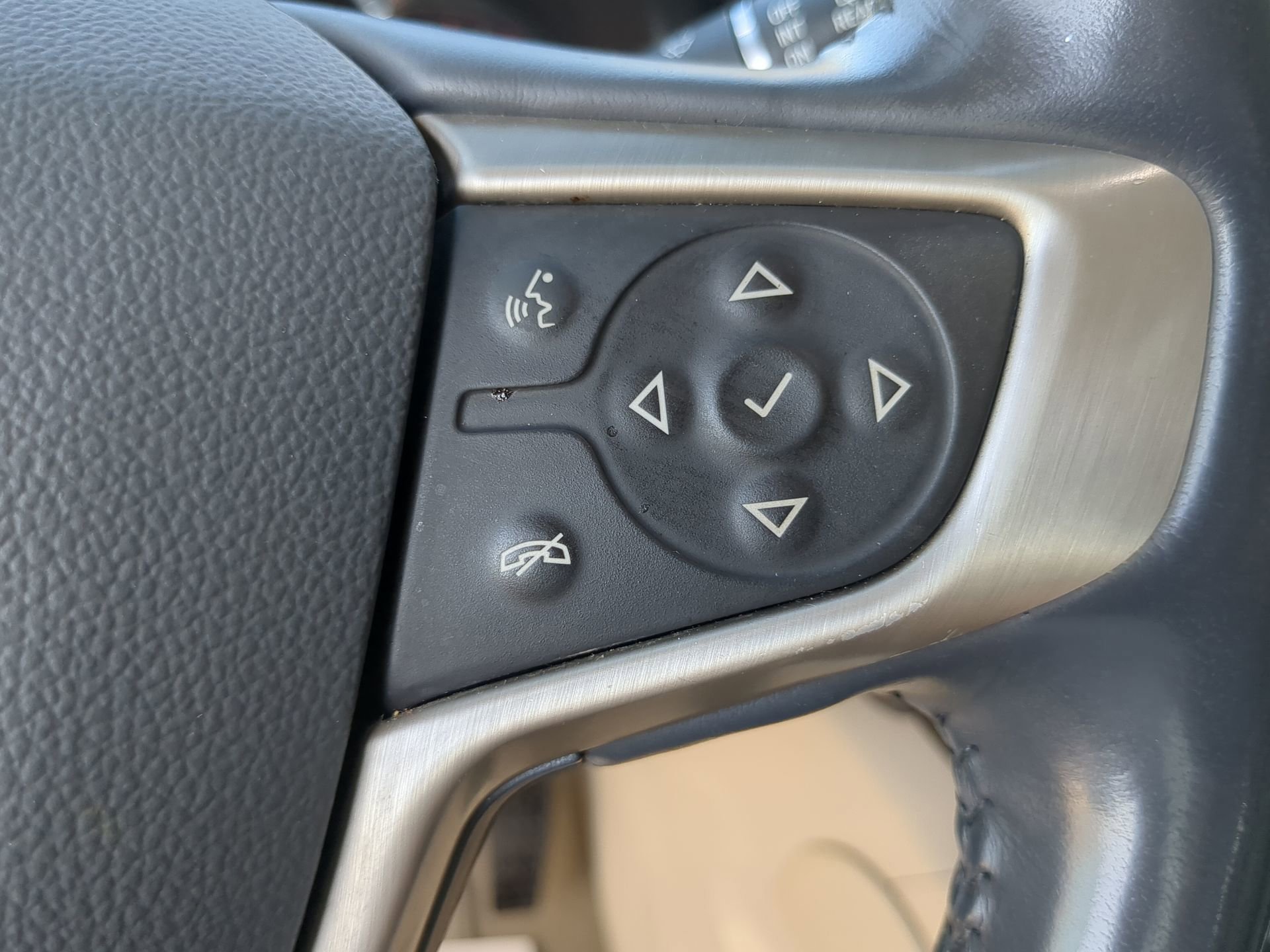 Used 2020 GMC Acadia Denali AWD/4WD image 60