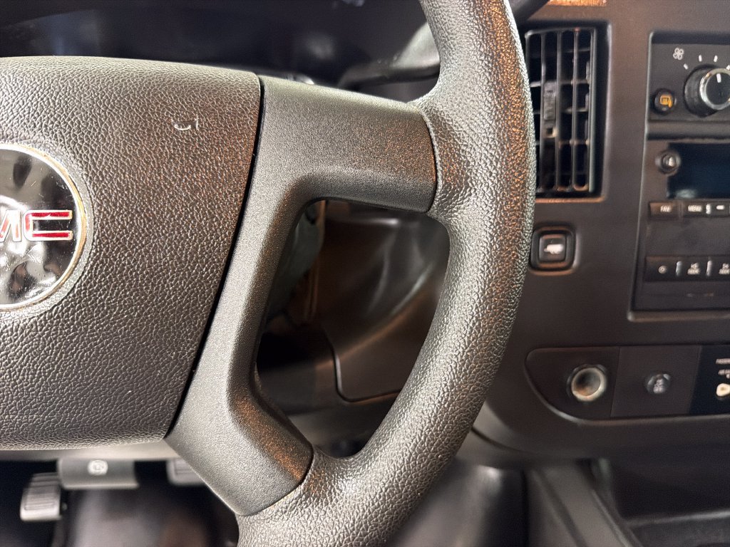 Used 2025 GMC Savana 2500 w/ Driver Convenience Package RWD image 21