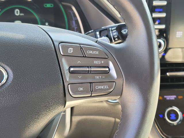 Used 2022 Hyundai Ioniq SE FWD image 26