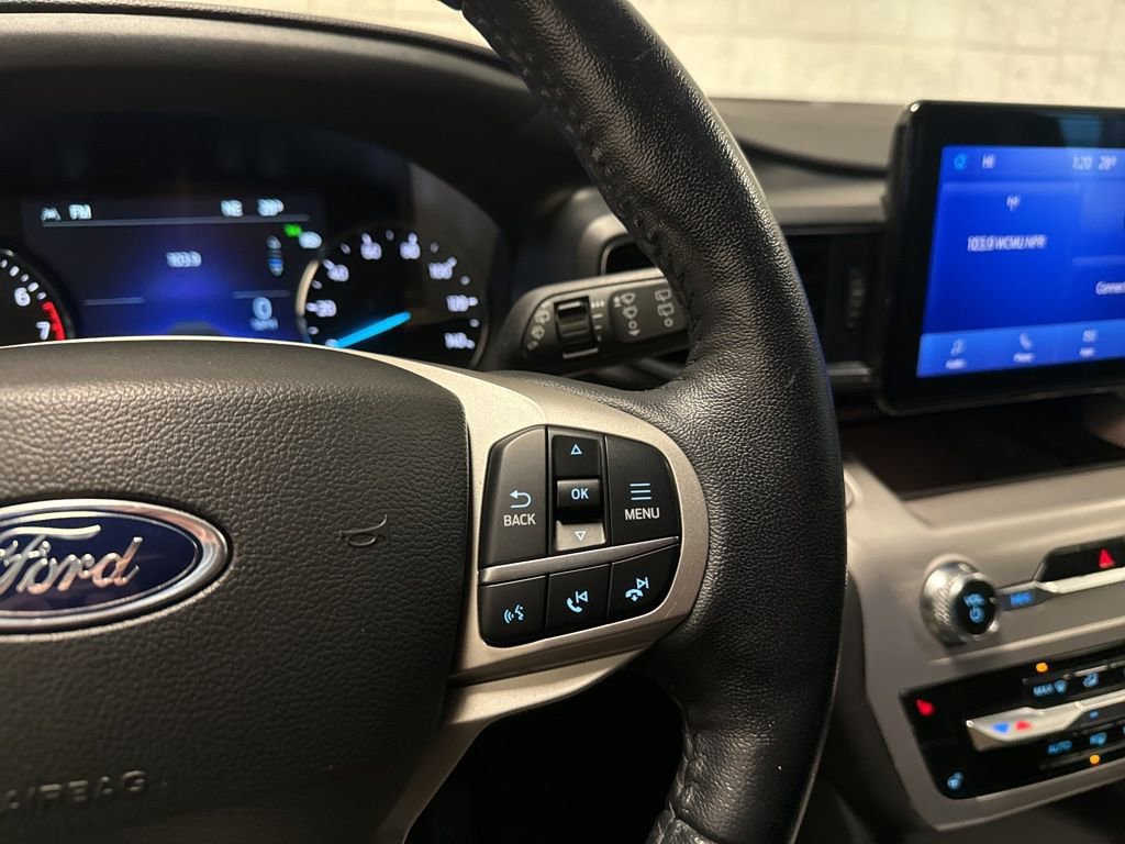 Certified 2022 Ford Explorer XLT w/ Equipment Group 202A image 38