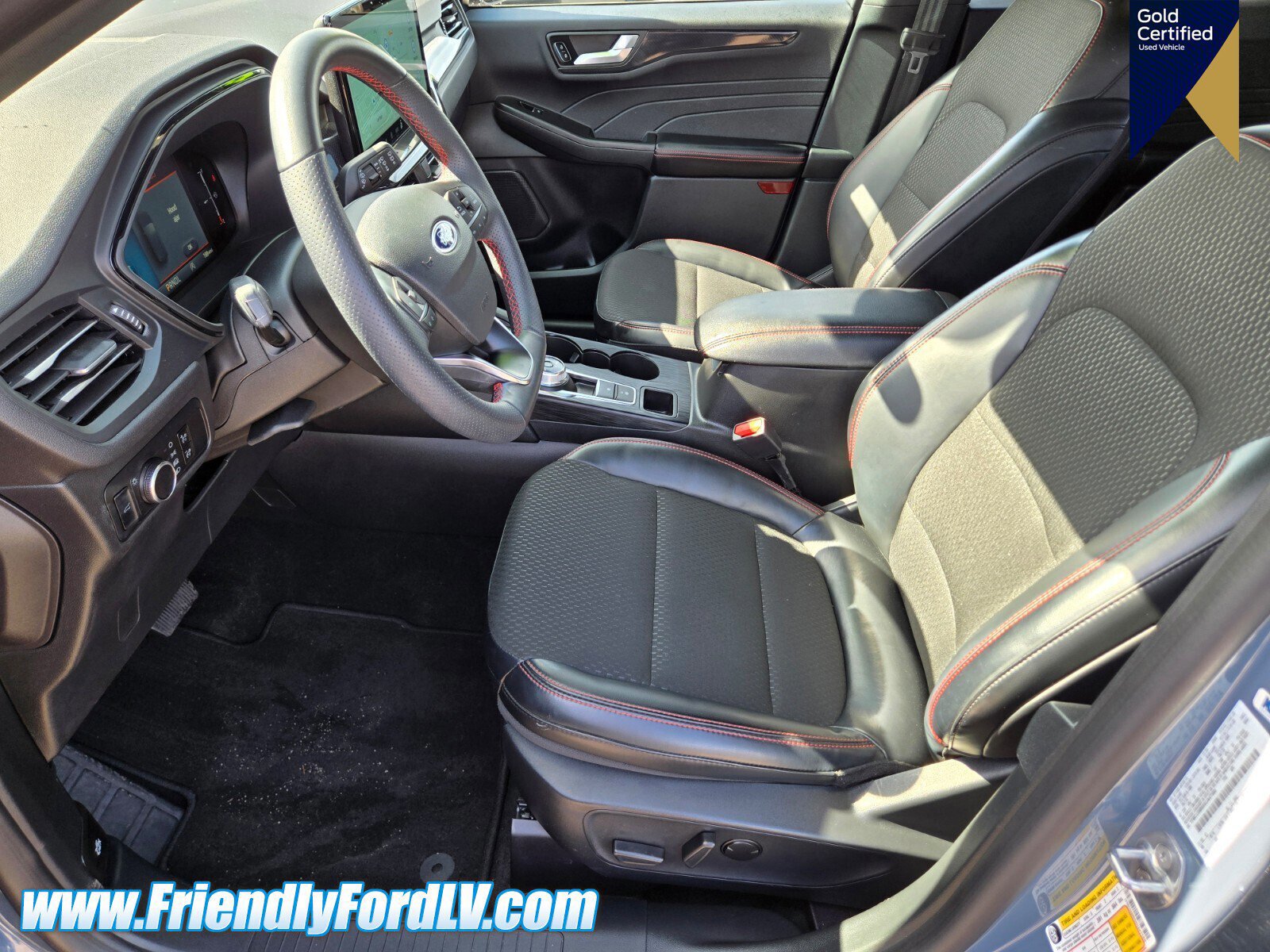 Certified 2025 Ford Escape ST-Line w/ Tech Pack #1 FWD image 8