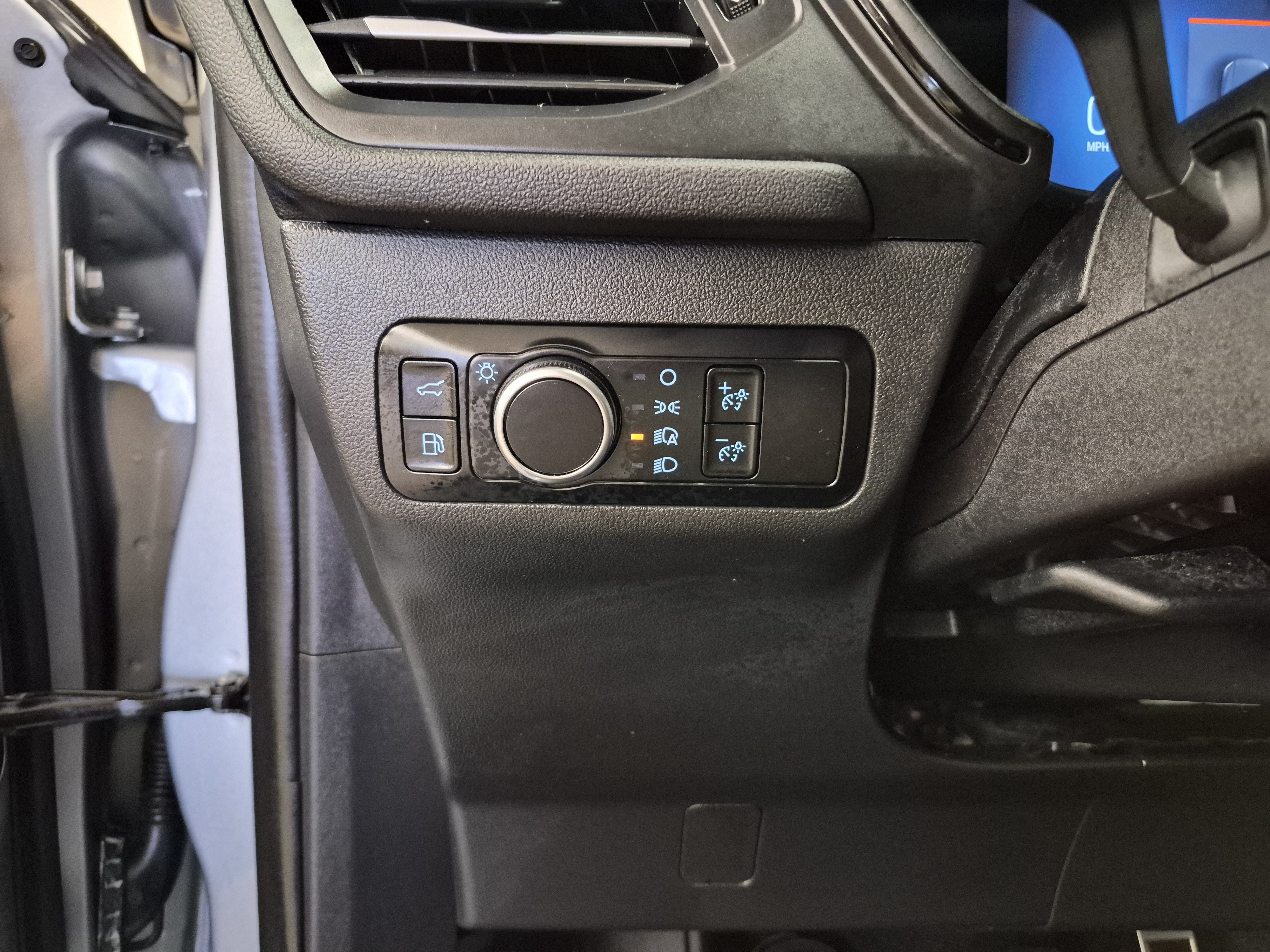 Certified 2024 Ford Escape ST-Line w/ Equipment Group 301A FWD image 24