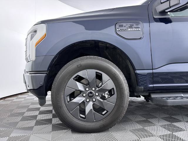 Certified 2022 Ford F150 Lightning Lariat AWD/4WD image 20