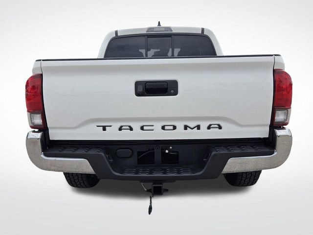 Used 2023 Toyota Tacoma SR5 RWD image 8
