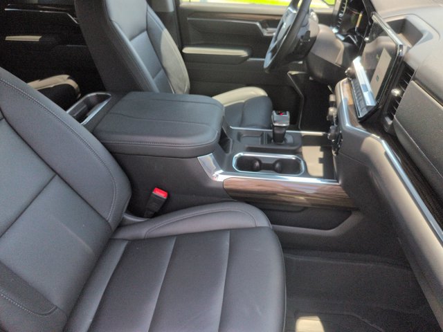 Used 2025 Chevrolet Silverado 1500 RST w/ Convenience Package II AWD/4WD image 35